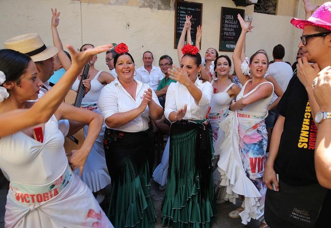 Ambiente del viernes de feria en el Centro de Málaga