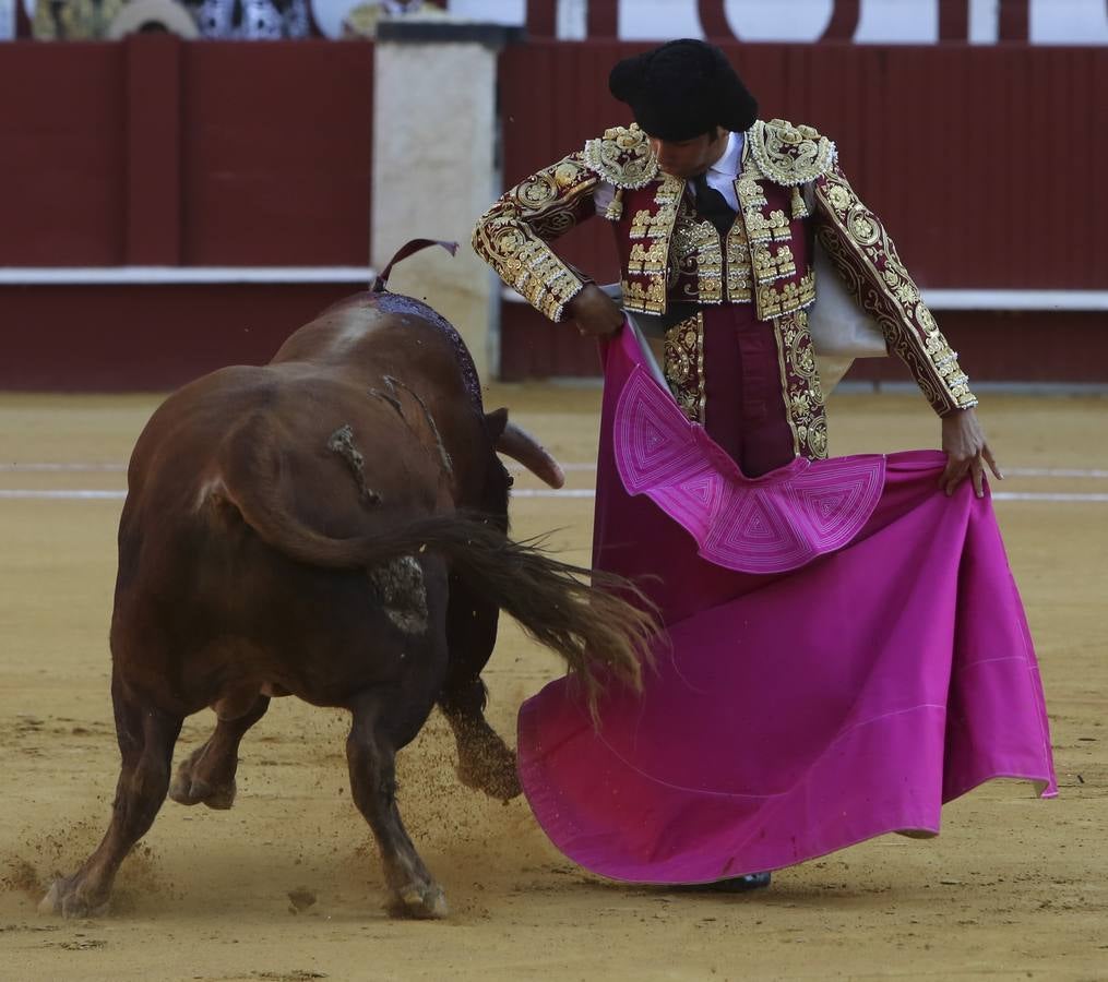 La torería de Morante y el clasicismo de Vega