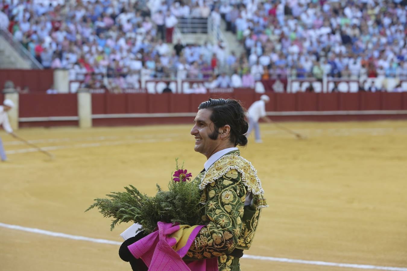 La torería de Morante y el clasicismo de Vega