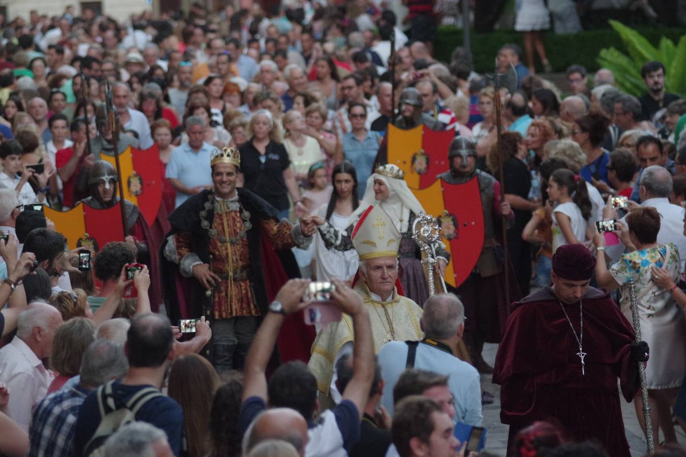 La cabalgata de despedida de la Feria de Málaga, en imágenes