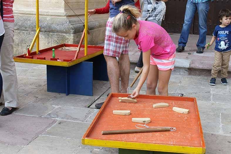 El &#039;Mercado de la Prehistoria&#039; de Antequera, en imágenes