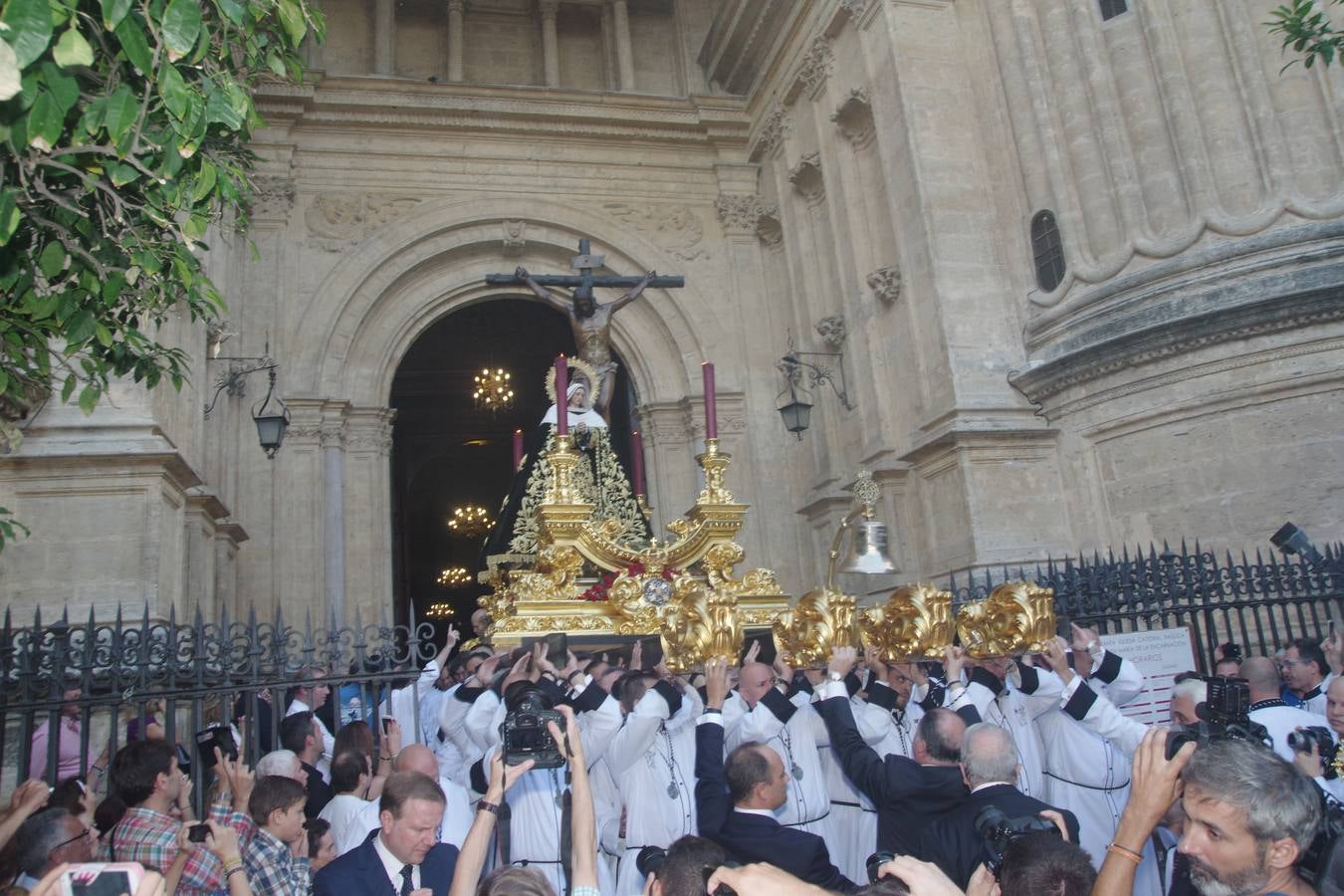 Más fotos de la procesión extraordinaria de Mena ( II)