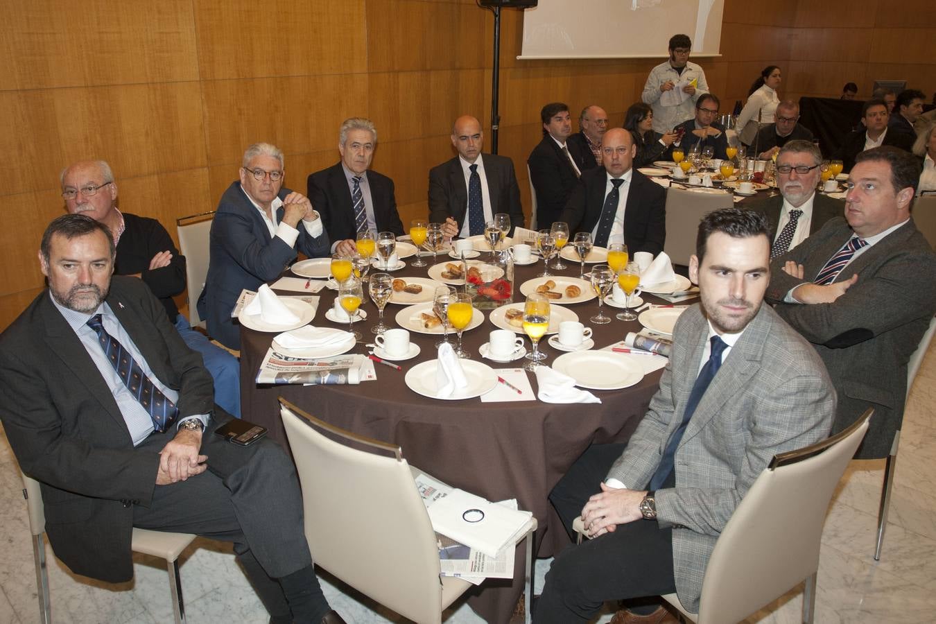 Mesas de invitados al foro de SUR &#039;Los retos de futuro&#039;