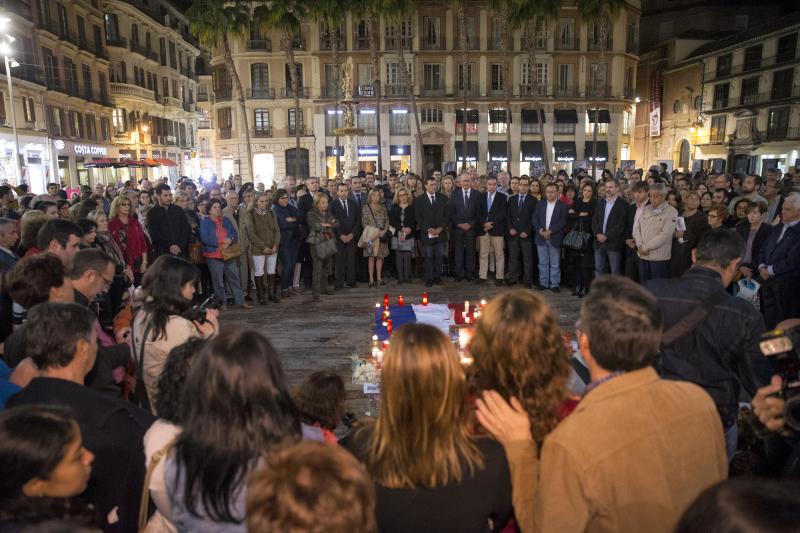 La plaza de la Constitución, en silencio por París