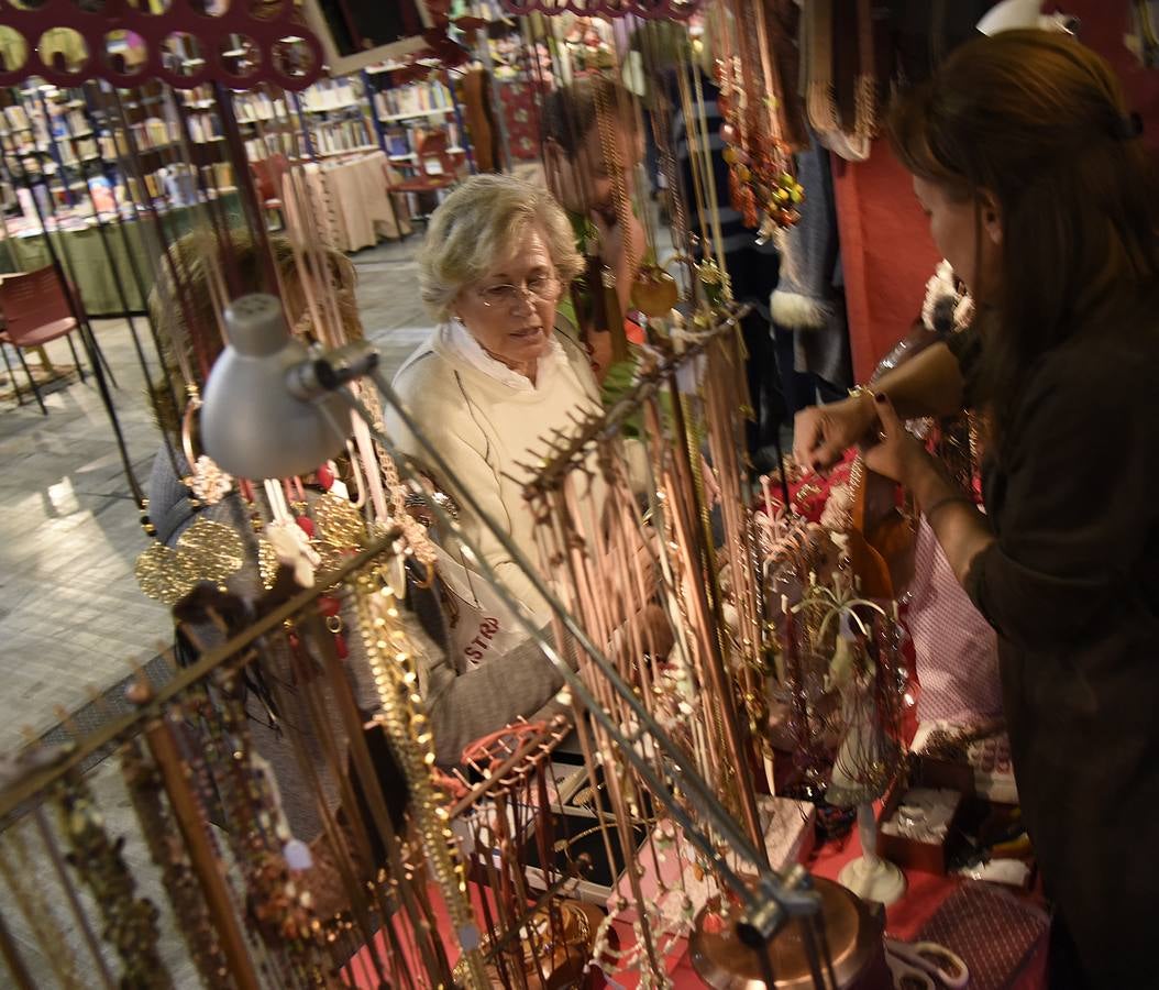 Fotos de la inauguración del Rastrillo de Nuevo Futuro