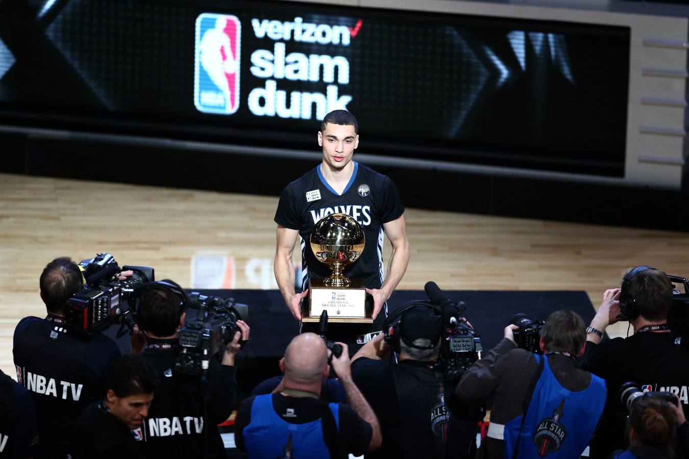 NBA All Star 2016: Un concurso de mates glorioso