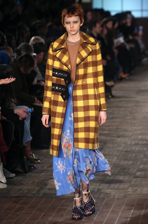 El otoño se sube a la pasarela de Milán