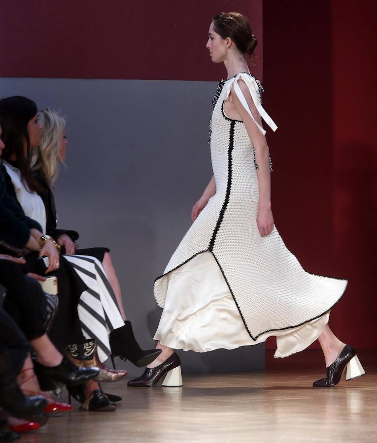 La moda del próximo otoño e invierno se exhibe en Milán