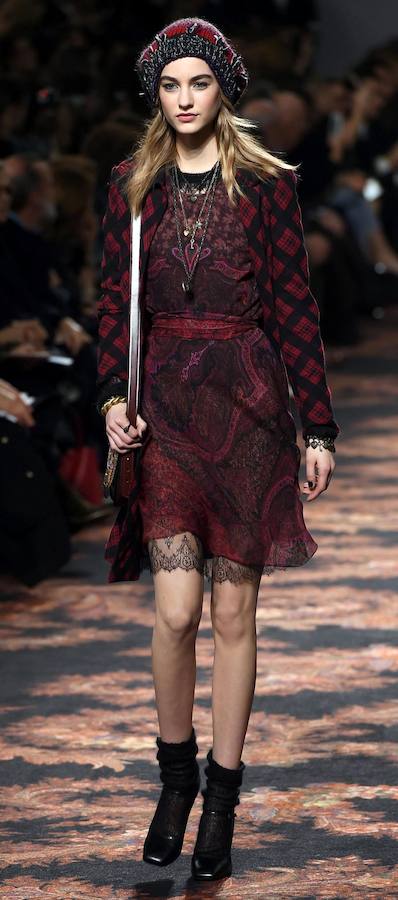 La moda del próximo otoño e invierno se exhibe en Milán