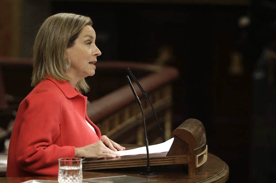 La diputada de Coalición Canaria, Ana Oramas, durante su intervención en la sesión de la tarde de la segunda jornada del debate de investidura.