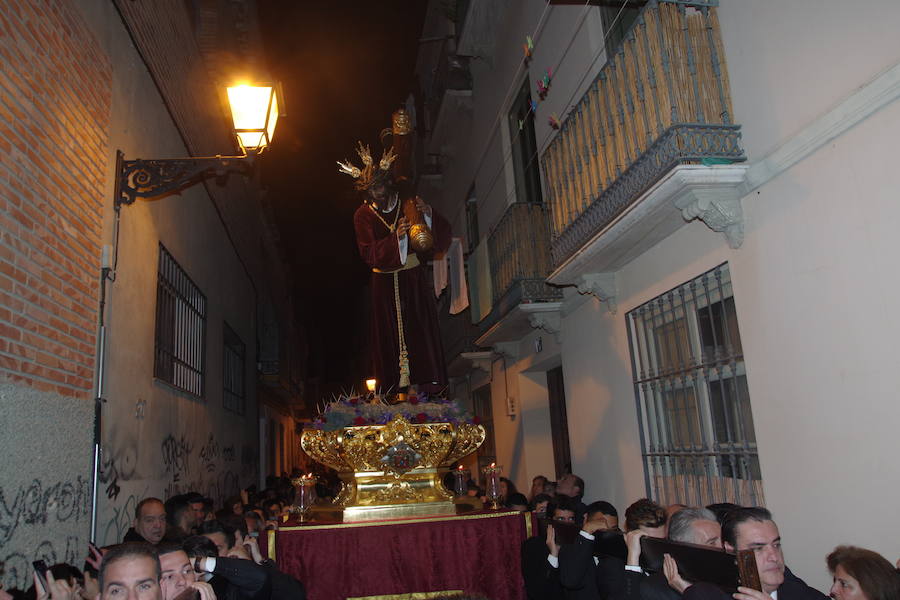 Fotos de los traslados y procesiones del Viernes de Dolores (II)