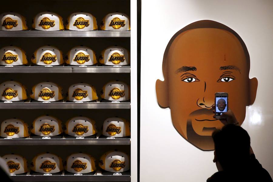 A la caza de los souvenirs de Kobe Bryant antes de su adiós