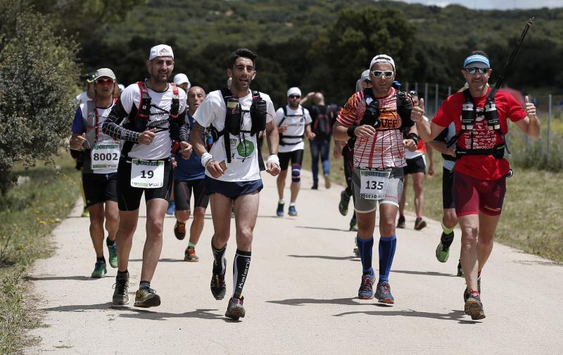 Corredores en los 101 kilómetros de Ronda