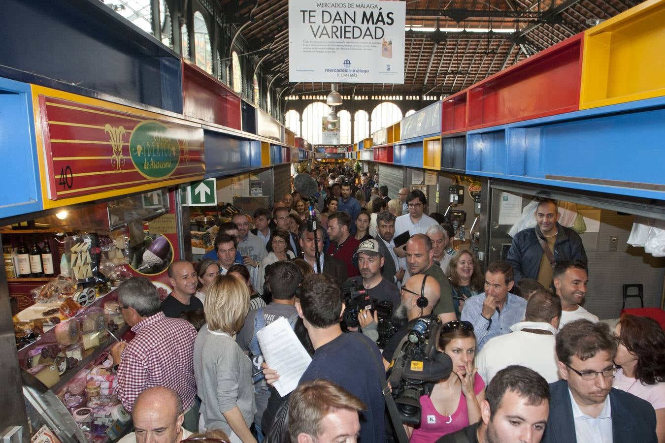 Mariano Rajoy visita el Mercado de Atarazanas