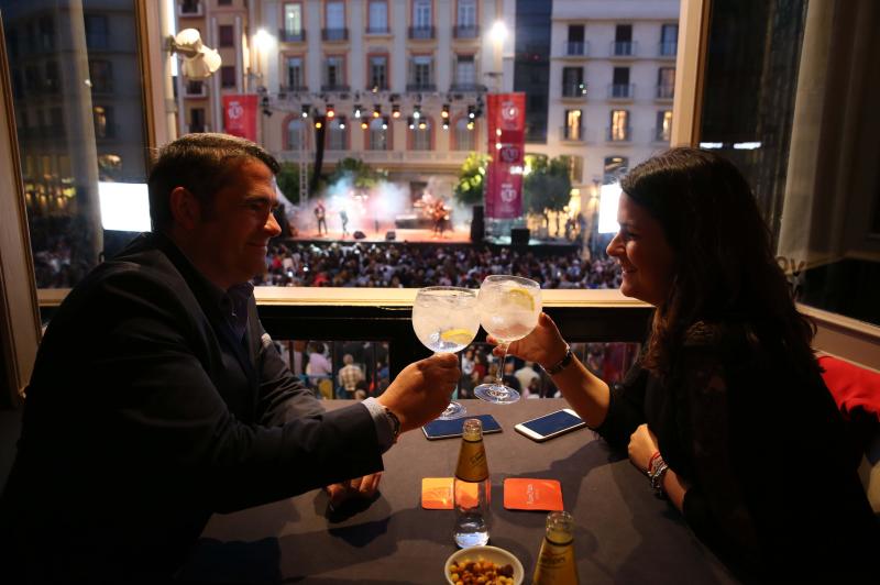 Noche en Blanco de colas y estrellas en Málaga