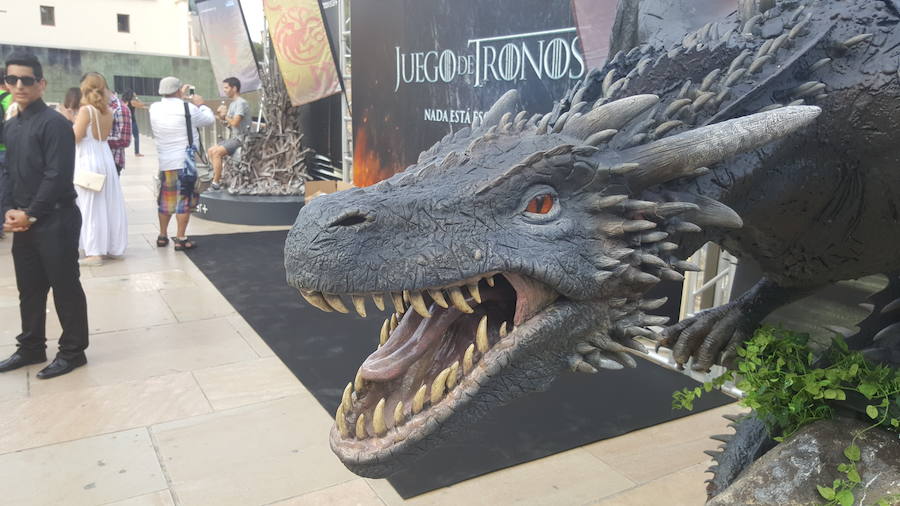 Fotos del dragón de Juego de Tronos en Málaga