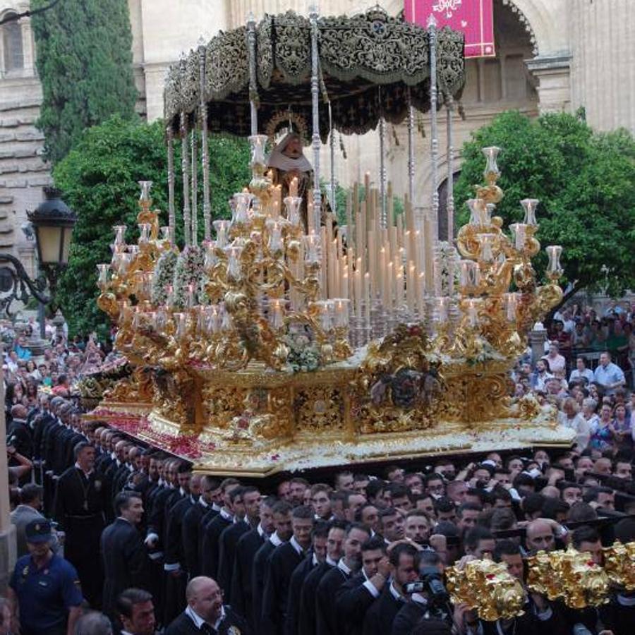 Fotos de la procesión de la Soledad de Mena