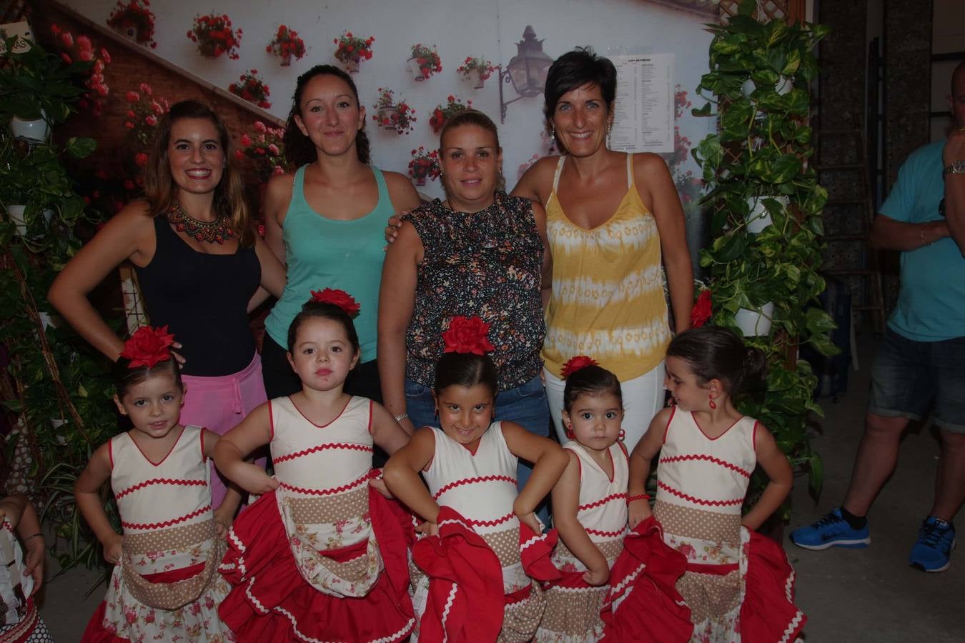 Bailes de todo el mundo en la Casa de Melilla