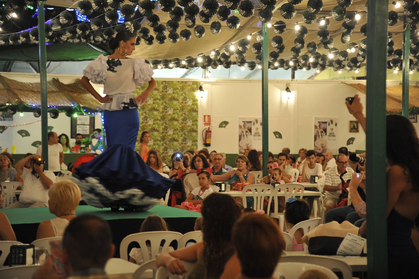 Pasarela de moda flamenca