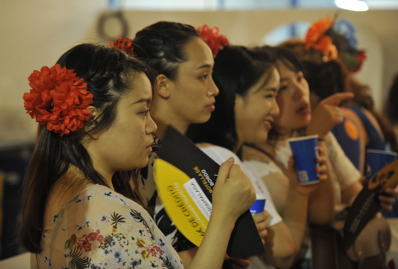 Noche de fiesta y diversión en el Cortijo de Torres