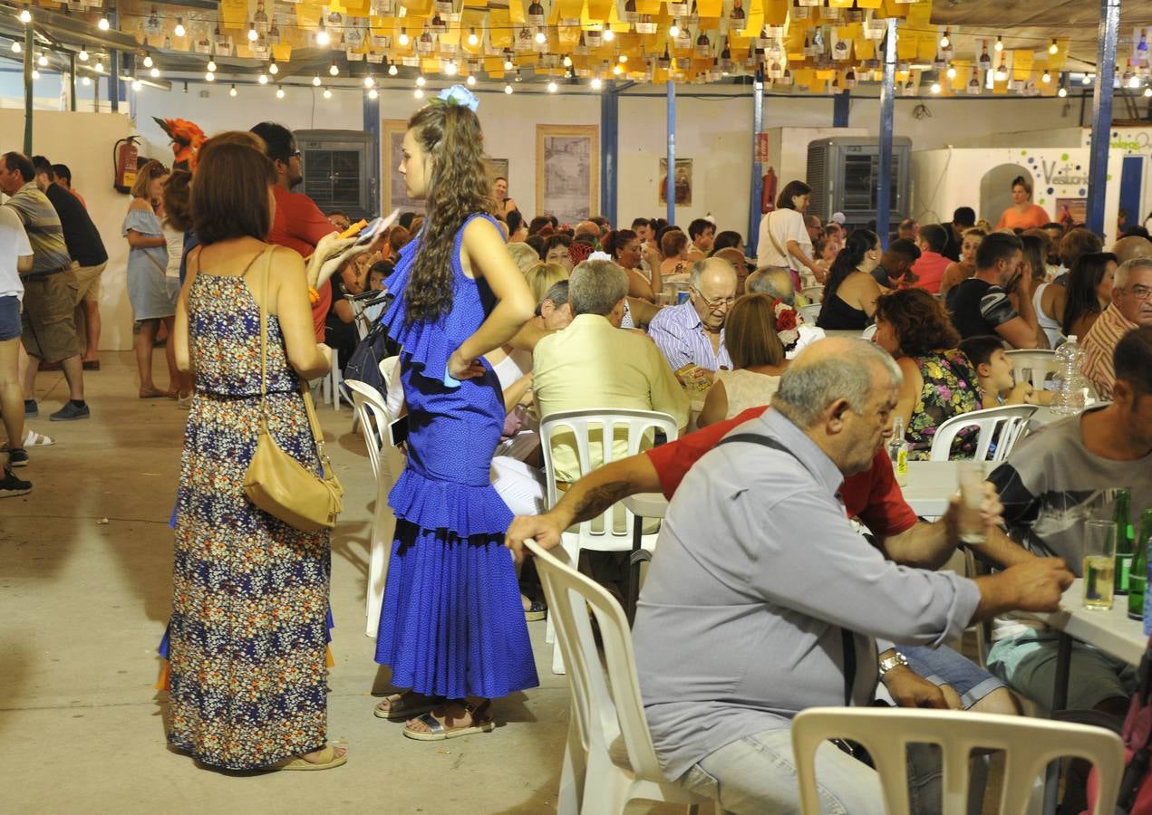 Noche de fiesta y diversión en el Cortijo de Torres