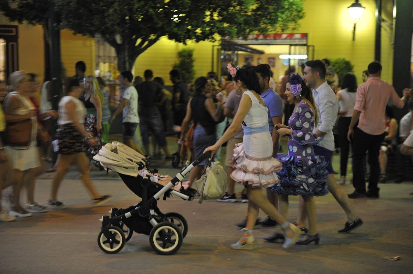 Noche de fiesta y diversión en el Cortijo de Torres