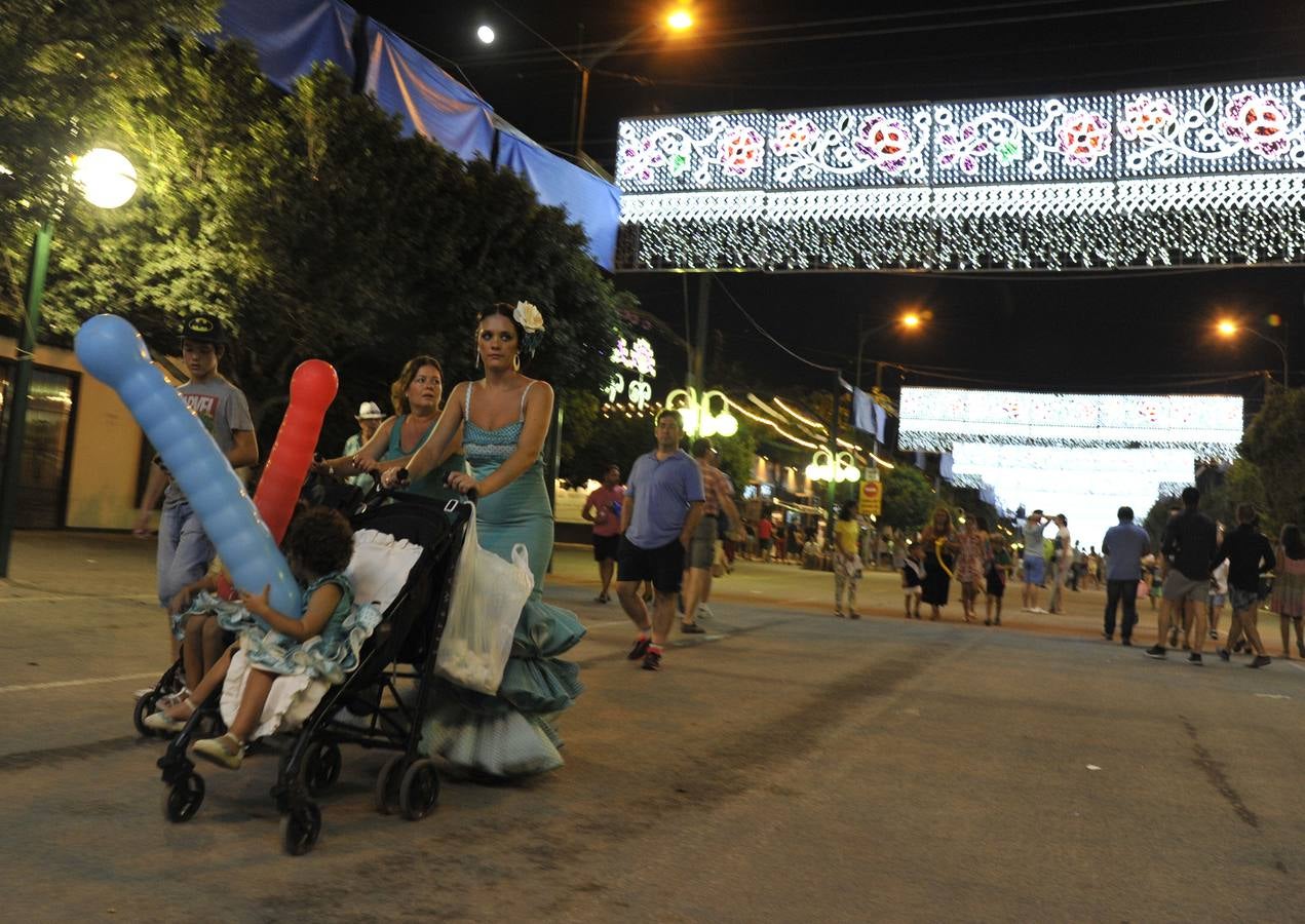 Noche de fiesta y diversión en el Cortijo de Torres
