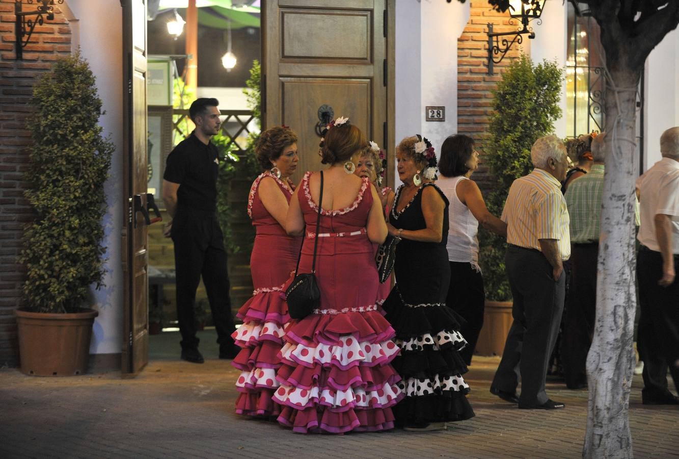 Noche de fiesta y diversión en el Cortijo de Torres