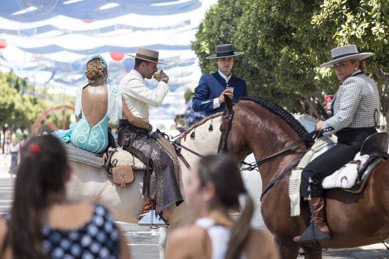 El calor no puede con las ganas de fiesta en el Real el viernes de día