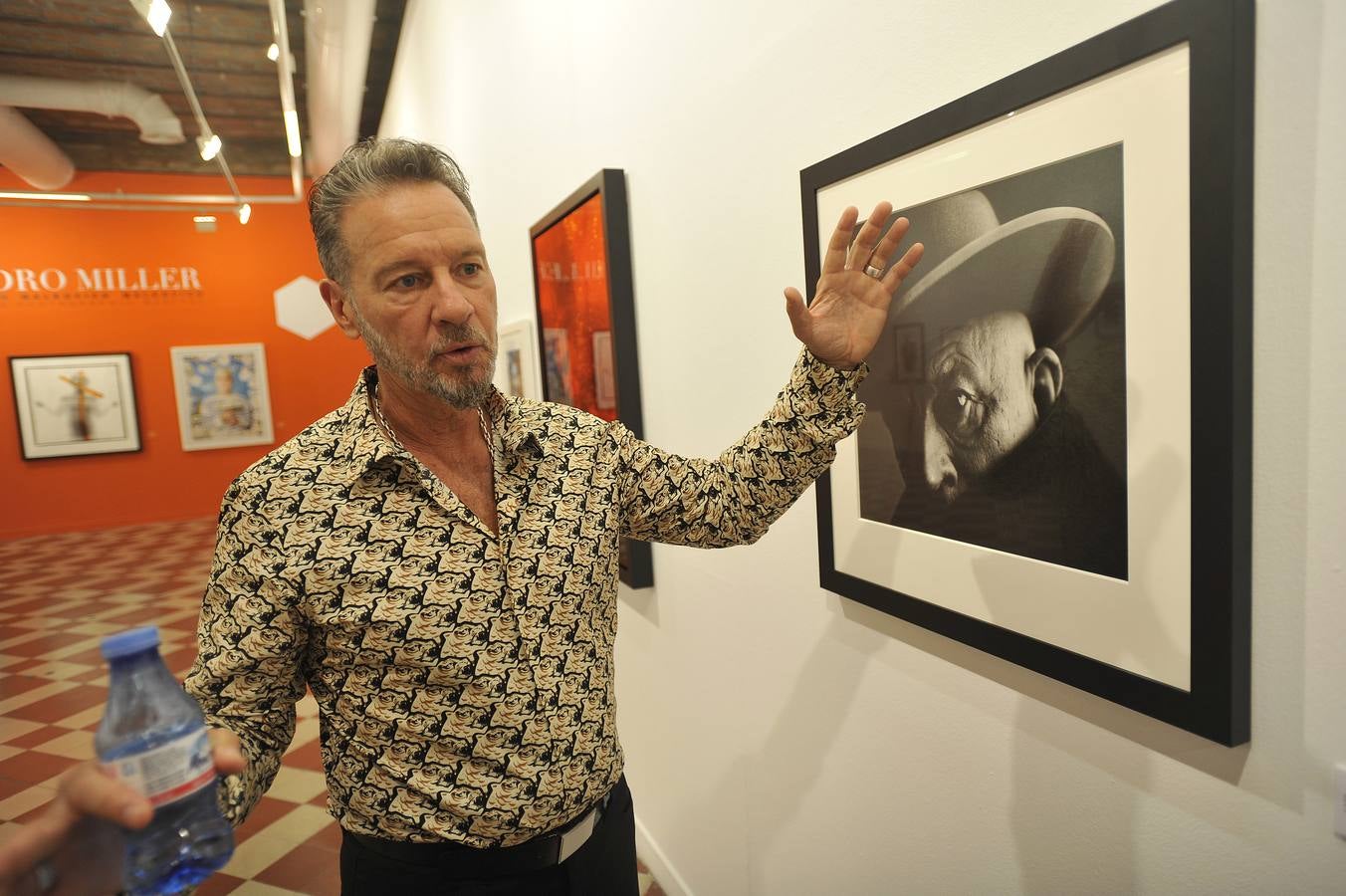 La exposición &#039;Malkovich, Malkovich, Malkovich&#039; llega a La Térmica bajo el objetivo de Sandro Miller