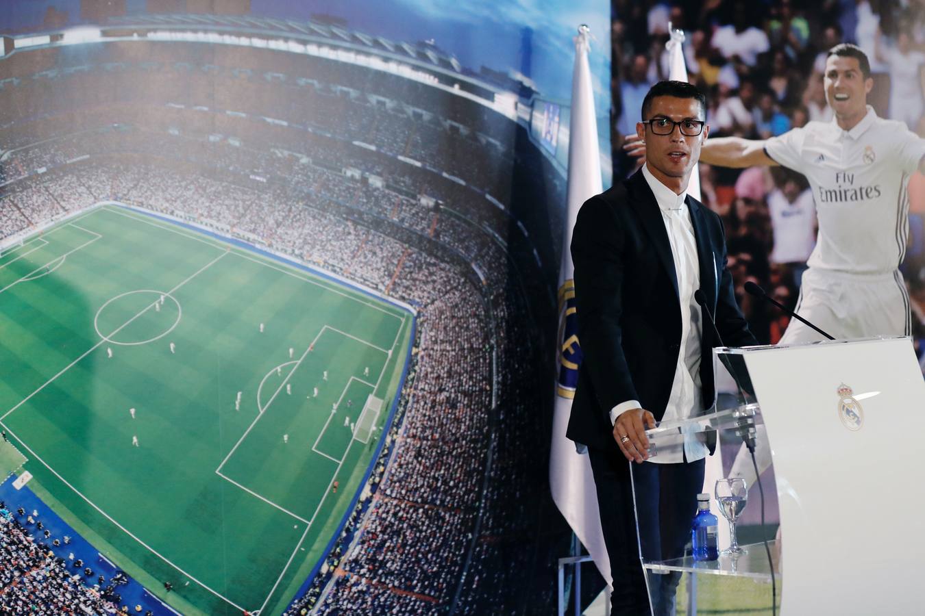 La renovación de Cristiano, en imágenes