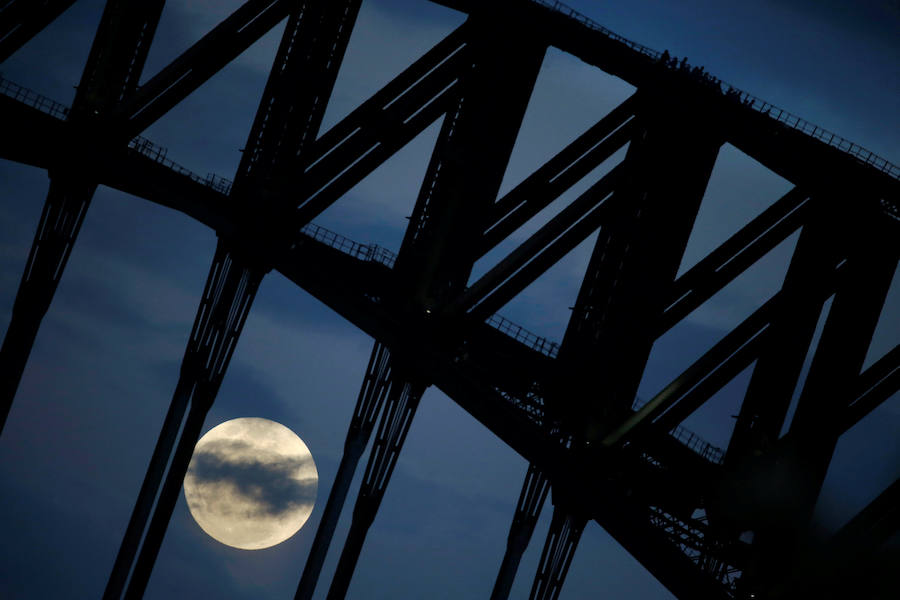 Así se ha visto la Superluna en distintos puntos del mundo