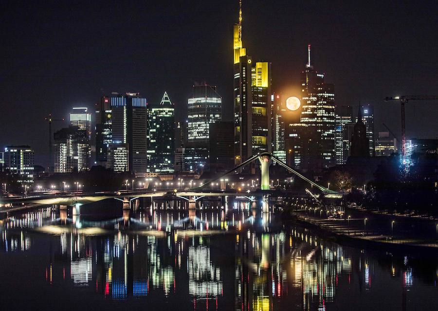 Así se ha visto la Superluna en distintos puntos del mundo