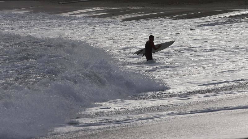 En fotos, la alerta amarilla en las playas