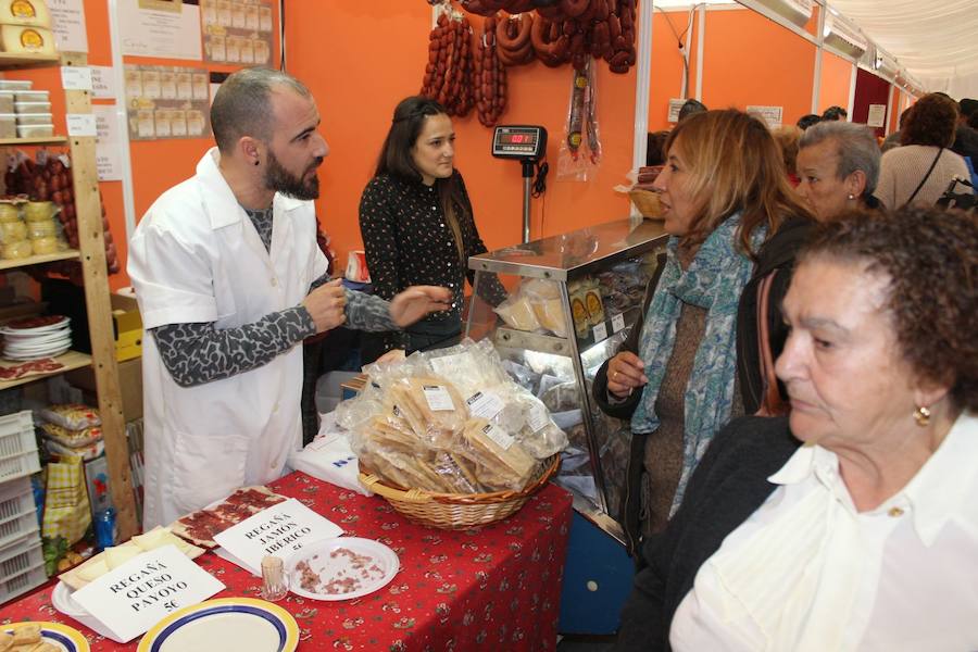 En fotos, la XIV Feria de la Chacina de Benaoján