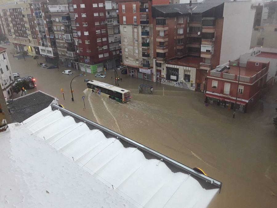 Balsas de agua en Carretera de Cádiz