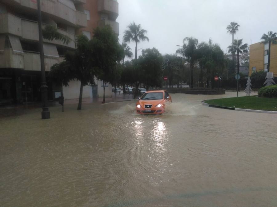 Situación en Estepona desde primera hora.