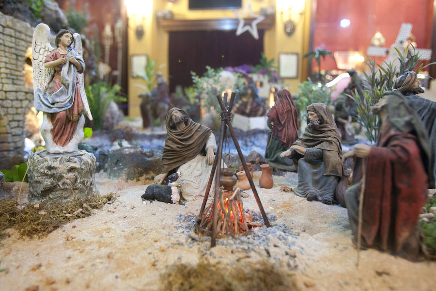 Exposición de belenes de miniatura de la colección de Luis Merino