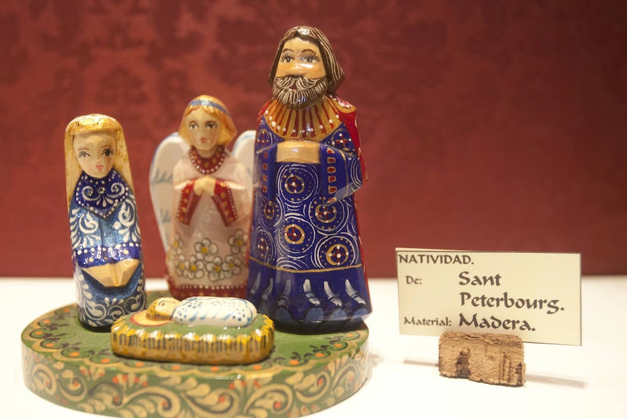 Exposición de belenes de miniatura de la colección de Luis Merino