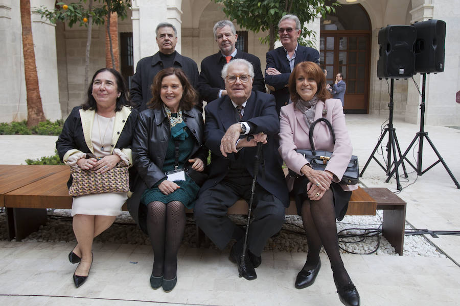 Esther Cruces, Mariluz Reguero, Eugenio Chicano, M. Muñoz, y José María Ruiz Povedano.