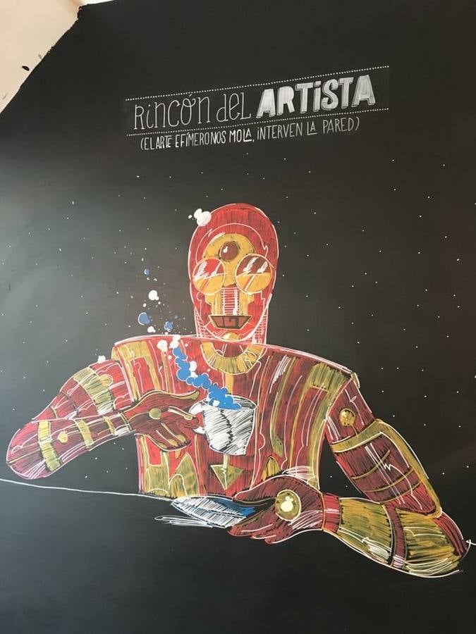 Sr Lobo fomenta la creatividad en sus paredes: hasta en los baños