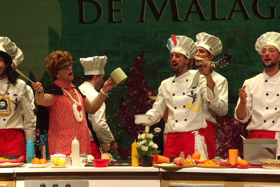 La cuarta preliminar del concurso del Carnaval de Málaga, en fotos