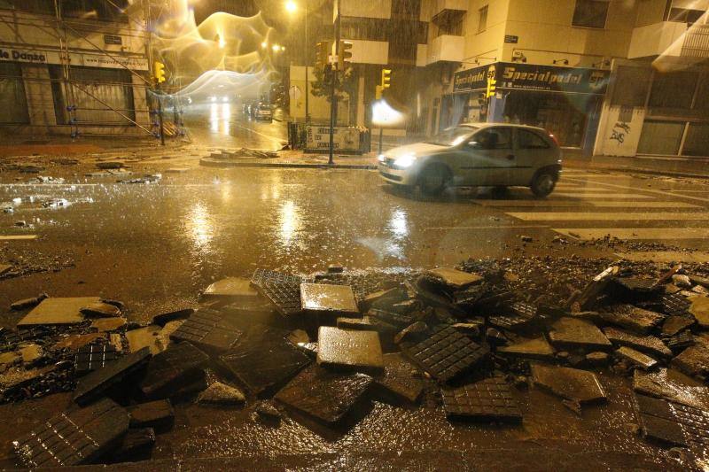 Los efectos de la tromba de lluvia y granizo, en fotos de Fernando González