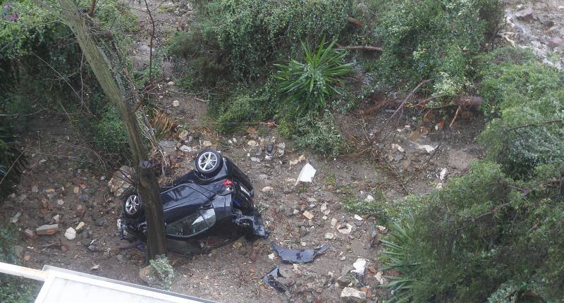 Los efectos de la tromba de lluvia y granizo, en fotos de Fernando González