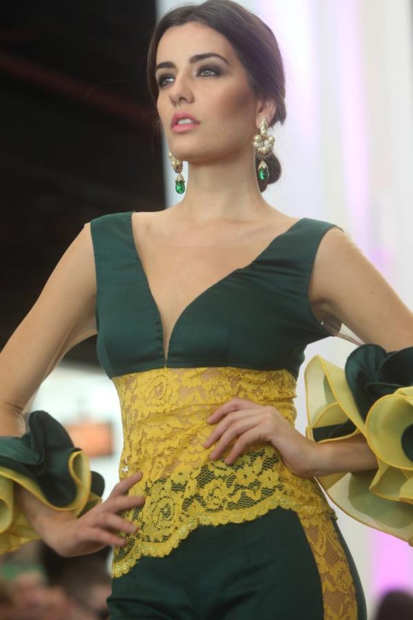 Las mejores fotos del certamen de jóvenes diseñadores de moda flamenca de FIMAF (I)