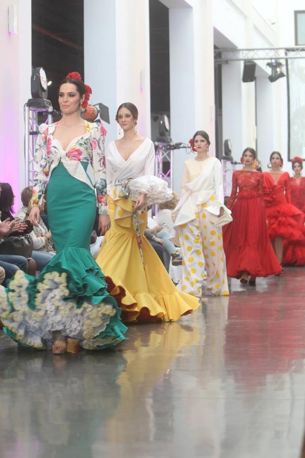 Las mejores fotos del certamen de jóvenes diseñadores de moda flamenca de FIMAF (I)