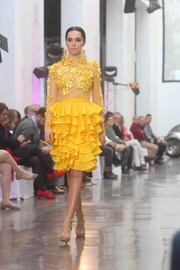 Las mejores fotos del certamen de jóvenes diseñadores de moda flamenca de FIMAF (I)