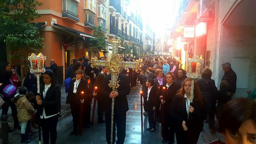 El Nazareno de Nueva Málaga en el vía crucis de la Agrupación, en imágenes