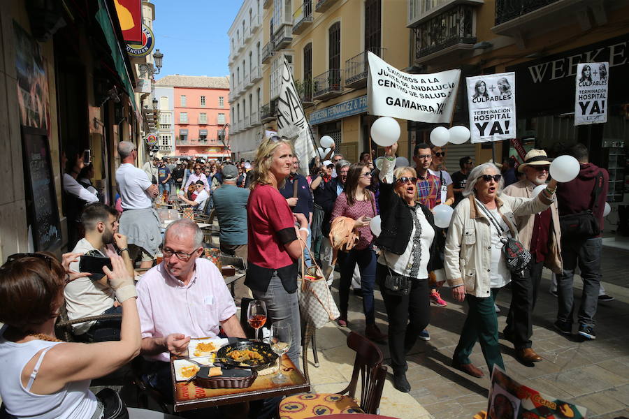 La tercera marcha por la sanidad en Málaga, en imágenes