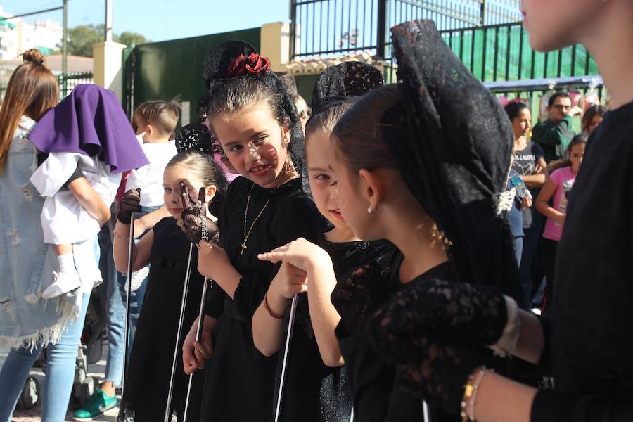 Los traslados del Viernes de Dolores, en imágenes